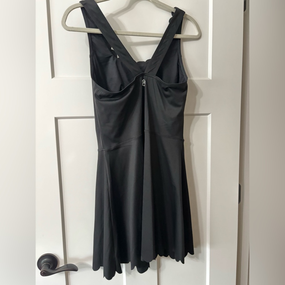 Attraco Sports Scalloped Black Tennis Pickleball Running Fitness Dress | Large View 5